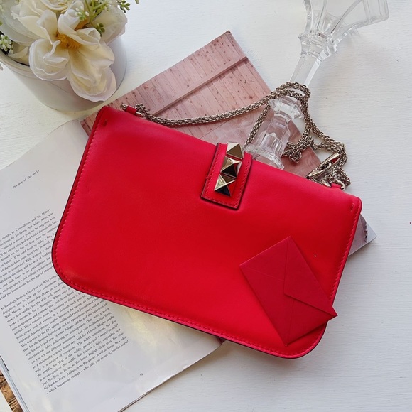 Valentino Vitello Medium Glam Lock Rockstud Flap Red - Picture 6 of 7
